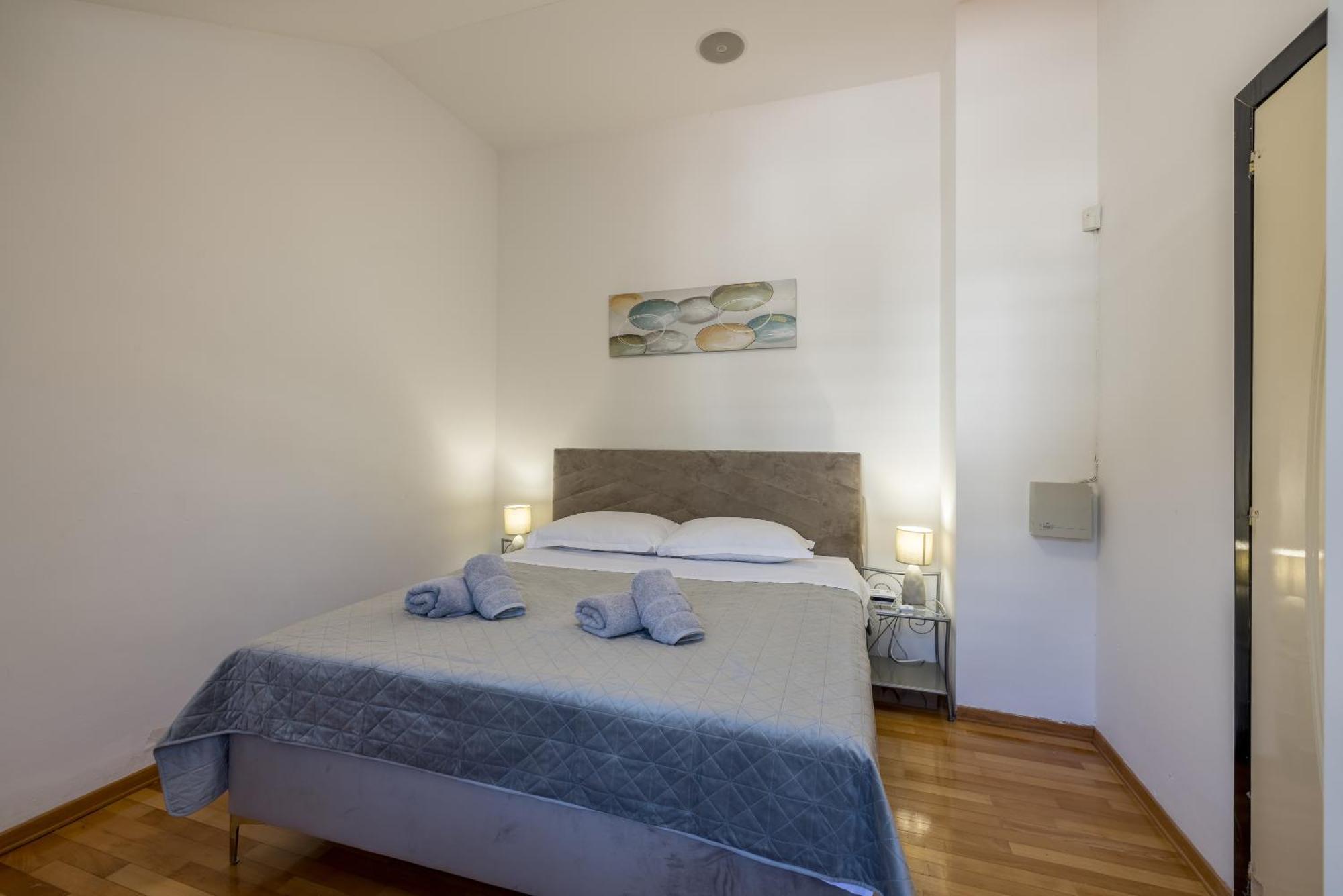 Urban Utopia Penthouse With Private Parking Сплит Экстерьер фото