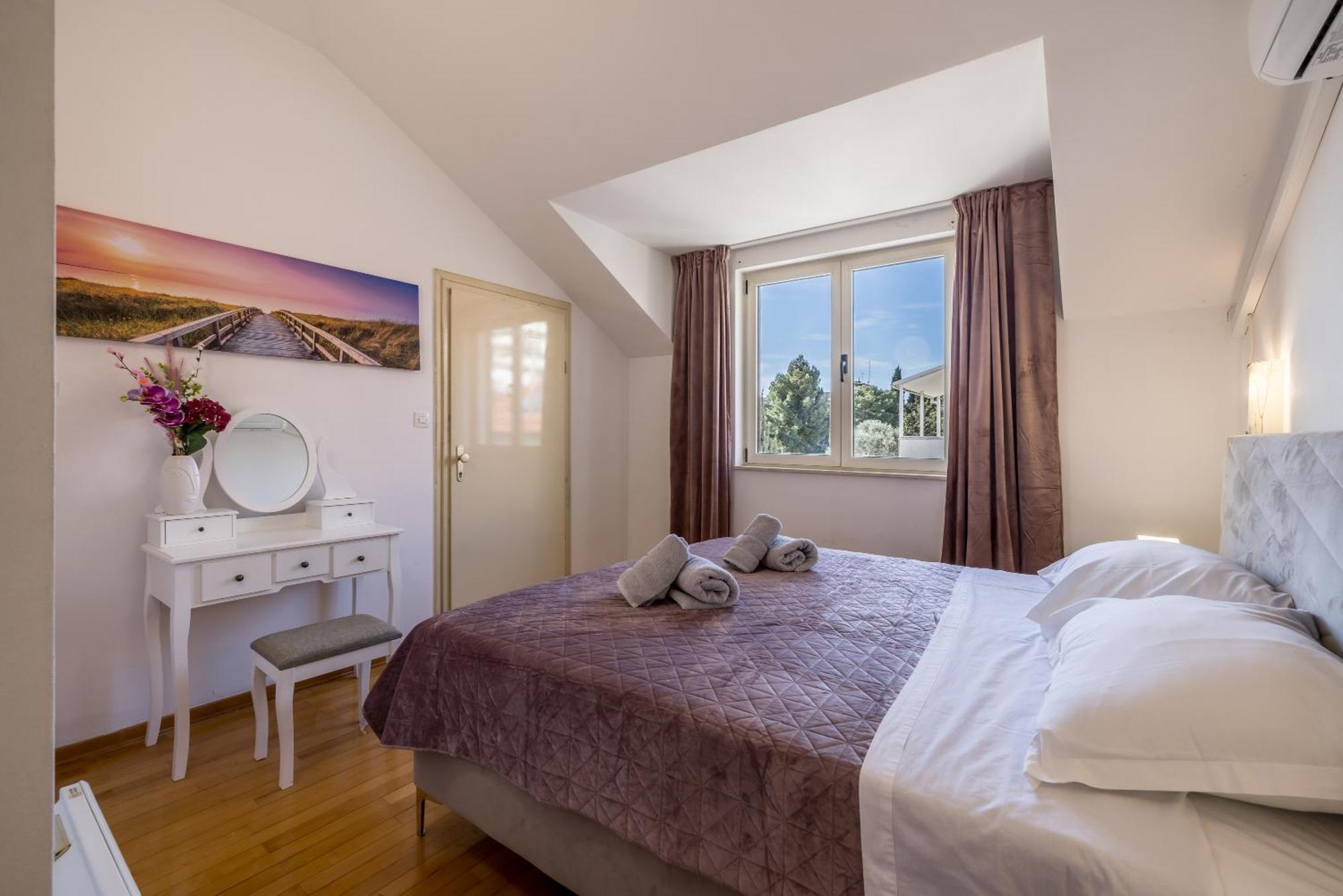 Urban Utopia Penthouse With Private Parking Сплит Экстерьер фото