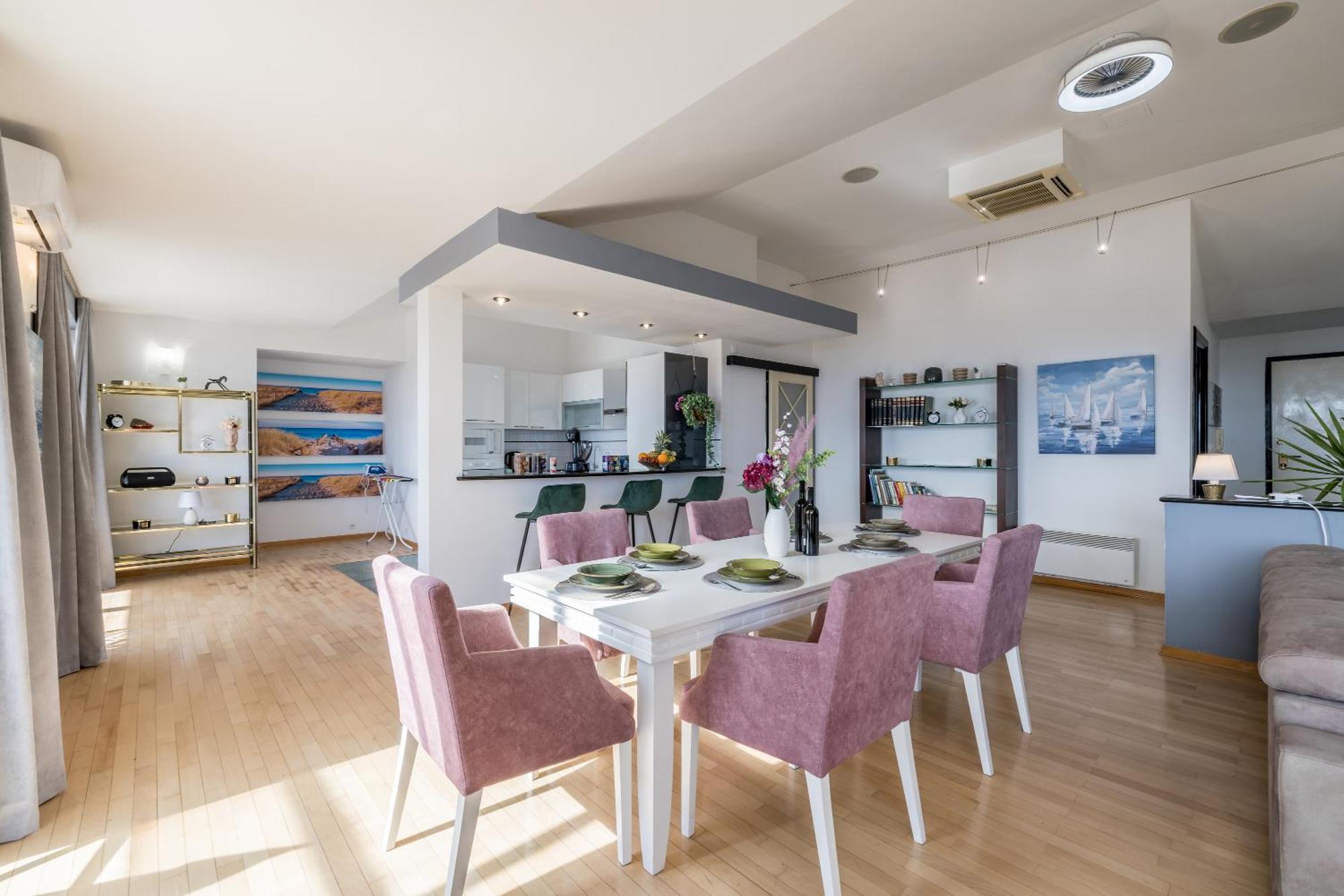 Urban Utopia Penthouse With Private Parking Сплит Экстерьер фото