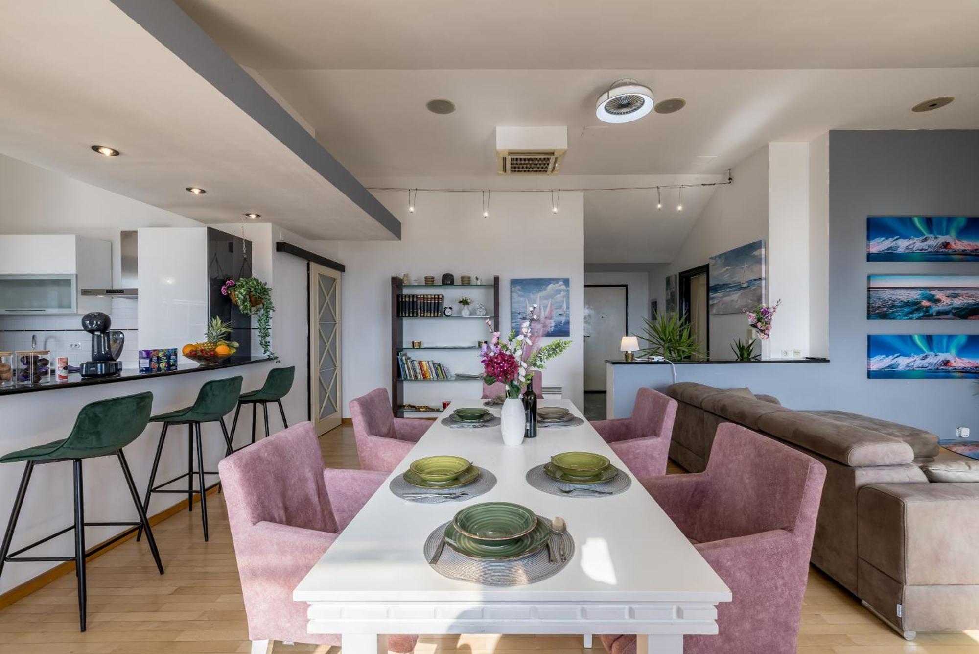 Urban Utopia Penthouse With Private Parking Сплит Экстерьер фото